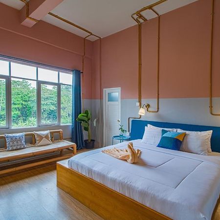 Kolo Kolo Hostel Kejayan Buitenkant foto