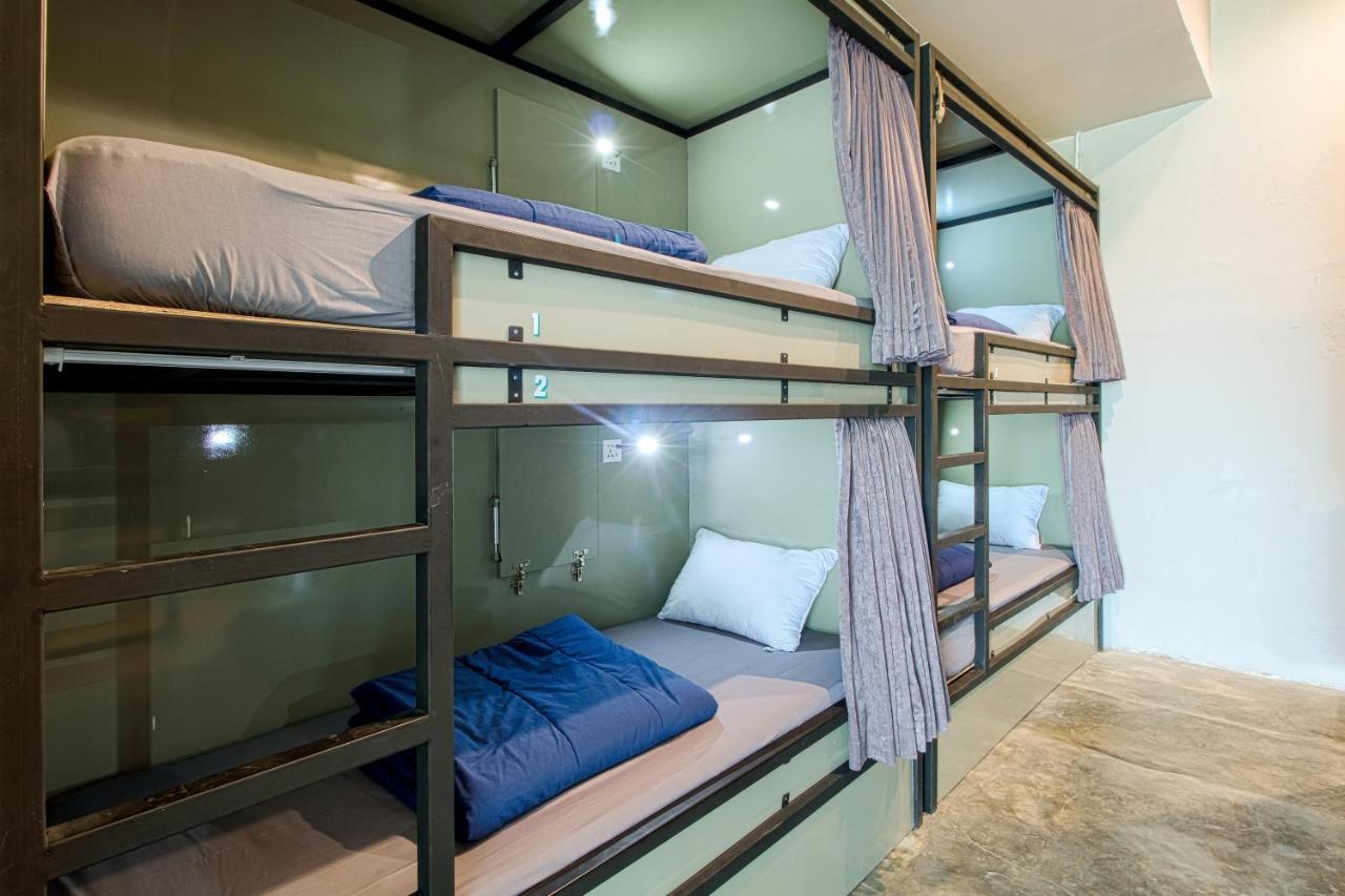 Kolo Kolo Hostel Kejayan Buitenkant foto